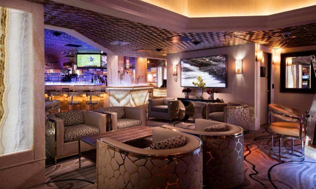 Peppermill Resort Spa Casino Reno Exterior photo