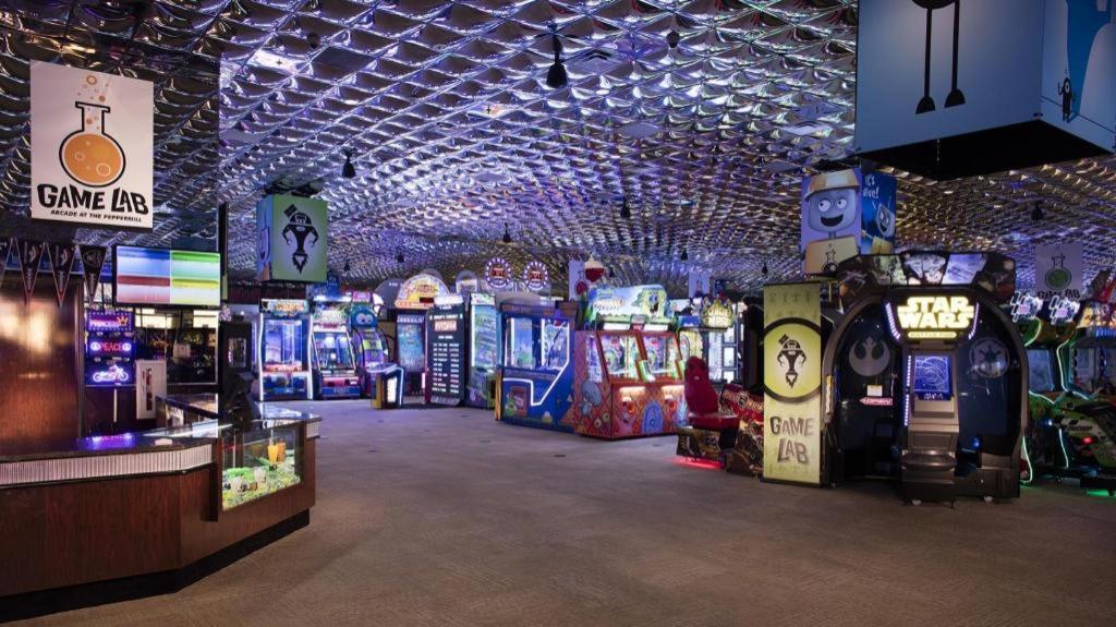 Peppermill Resort Spa Casino Reno Exterior photo