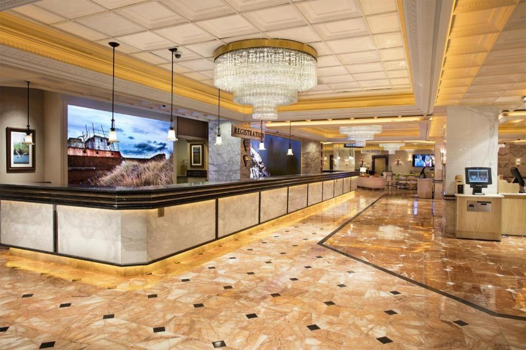 Peppermill Resort Spa Casino Reno Exterior photo
